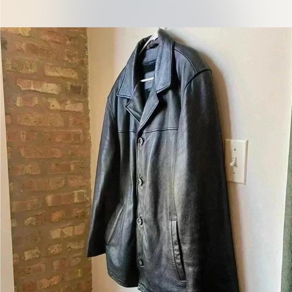 Men's Black Leather Jacket - Picture 2 of 8